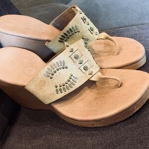 Calleen Cordero sandal size 7